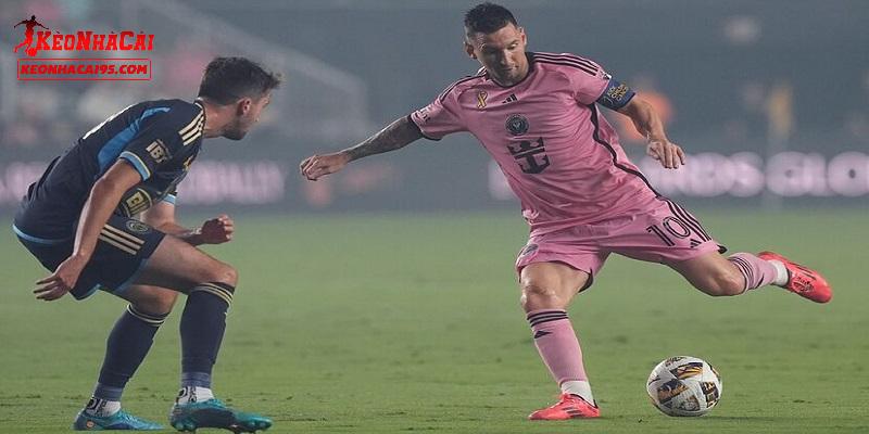 Phong cách thi đấu của Messi vô cùng đa dạng và chắc chắn