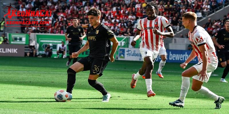 Soi kèo Augsburg vs Freiburg